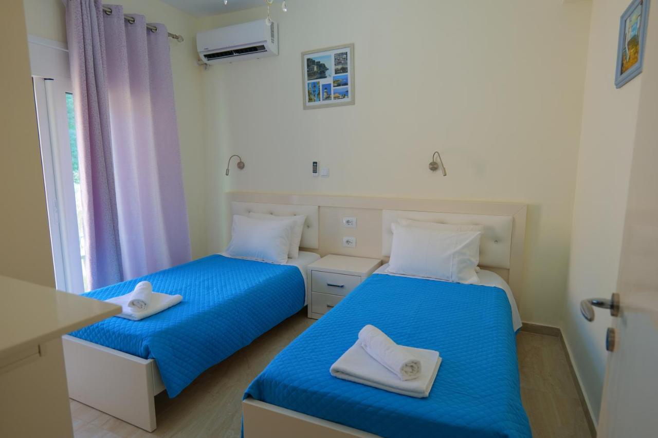 Sunny Holiday Sarandë Exterior foto