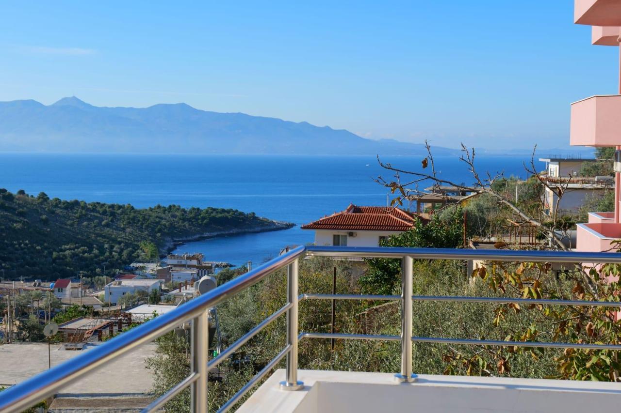 Sunny Holiday Sarandë Exterior foto